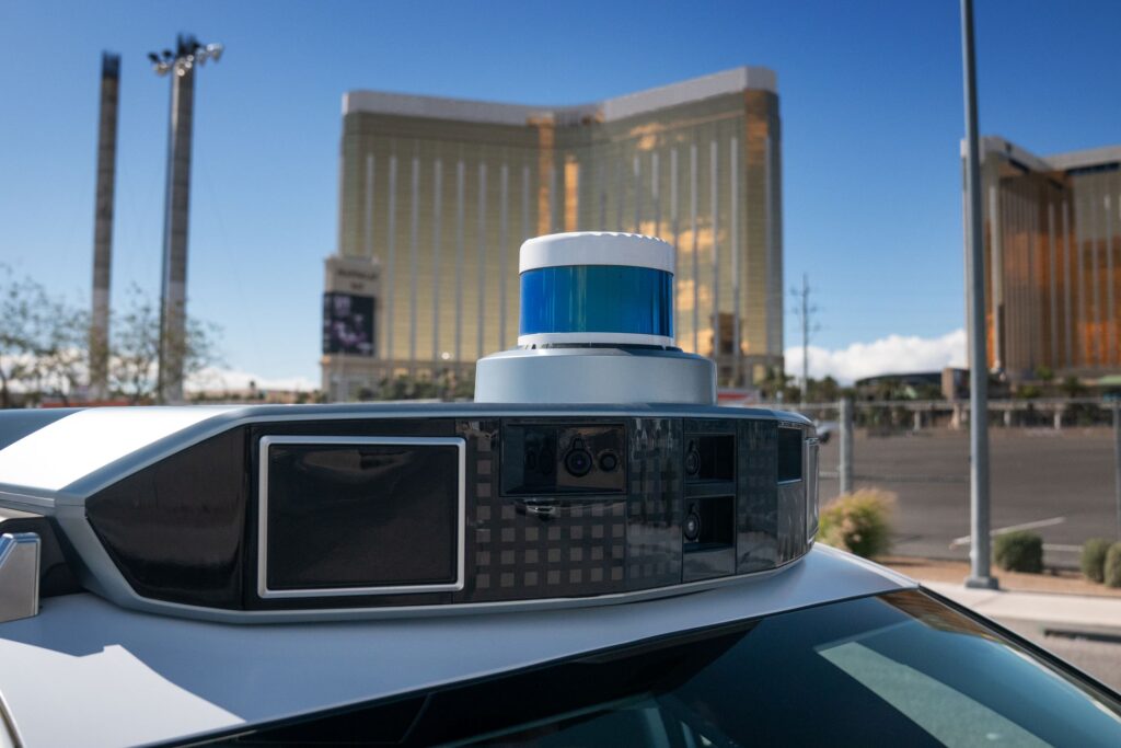 Motional and MIT AI explains self-driving car decisions Motional and MIT AI explains self-driving car decisions